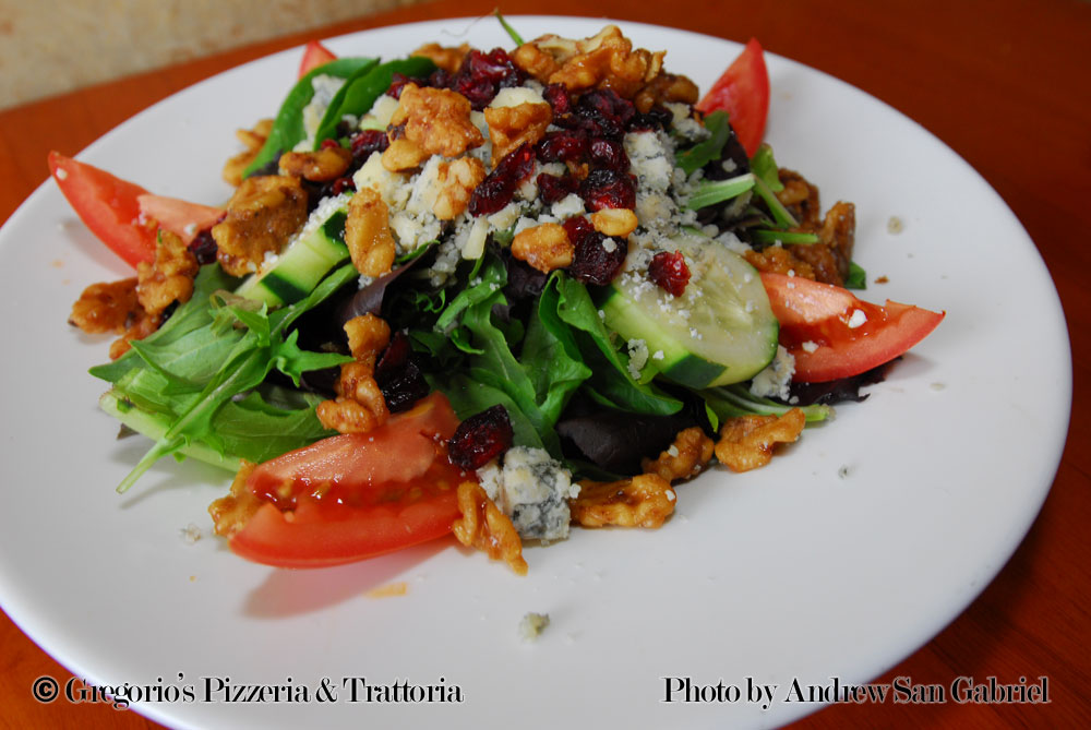 Walnut Gorgonzola Salad